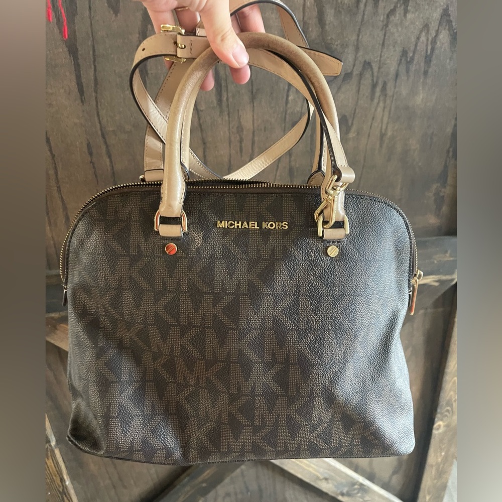 Michael kors handbag